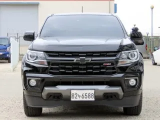 저신용자중고차전액할부 매물 사진 1 - 리얼 뉴 콜로라도 3.6 Z71-X 미드나잇 4WD 2023년 23,589km